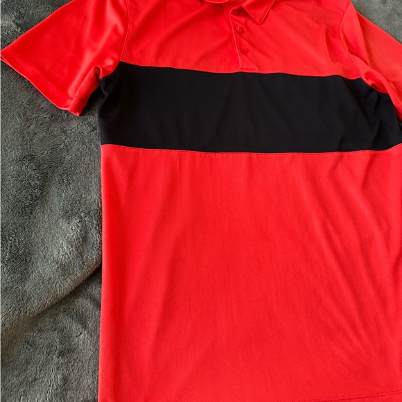 NIKE GOLF POLO STYLE SHORT SLEEVE (DRI-FIT) shirt! Like new quality! - Picture 9 of 12